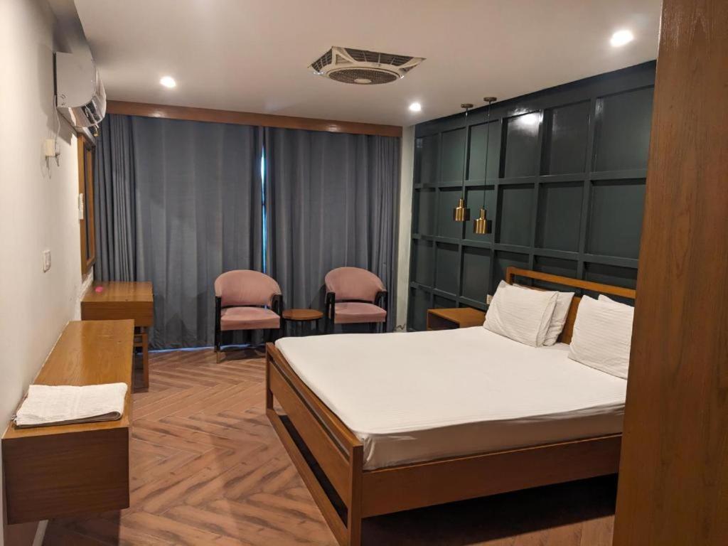 Lavish Hotel Rawalpindi Ngoại thất bức ảnh